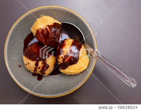 Top view of profiteroles 56626024