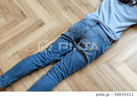 a girl of ten 56634321