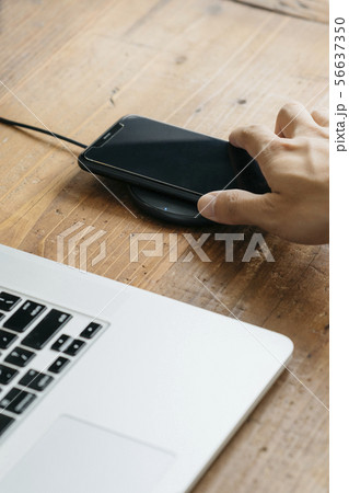 ワイヤレス充電 56637350