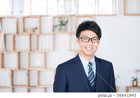 ビジネスマン 56641945