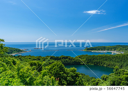 【秋田県男鹿半島】八望台から眺める二ノ目潟、戸賀湾、日本海はまさに絶景 56647745