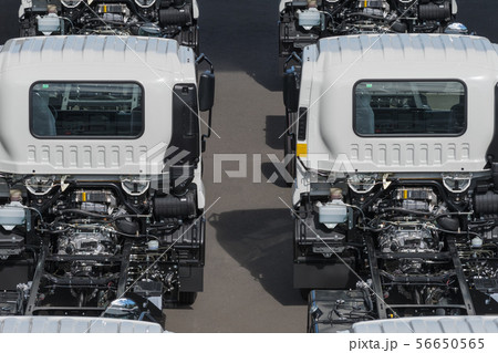 トラック 56650565