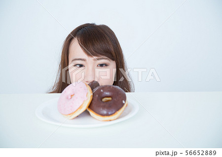 女性　ライフスタイル 56652889