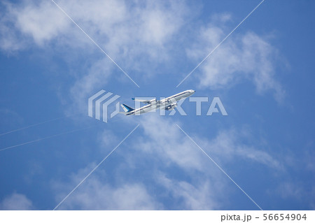HS-TYV Airbus A340-500 of Royal Thai Airforce 56654904
