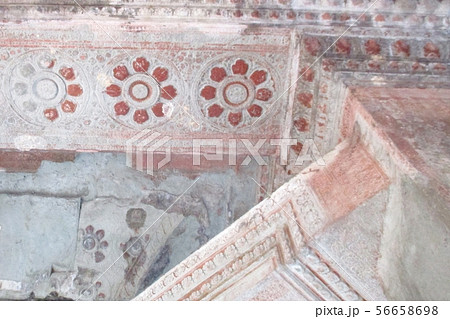 Temple Angkor Wat Flower Bas-relief on the ceiling 56658698