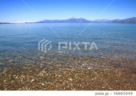 猪苗代湖と磐梯山(郡山市・湖南町) 猪苗代湖と磐梯山(郡山市・湖南町) 56665049