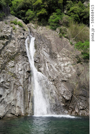 雄滝(兵庫県神戸市) 雄滝(兵庫県神戸市) 56668415