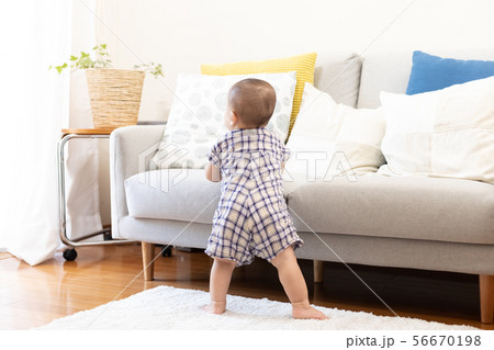 赤ちゃん　 56670198