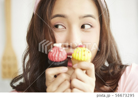 女性　ライフスタイル 56673295