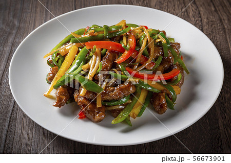 青椒牛肉絲 青椒牛肉絲 56673901