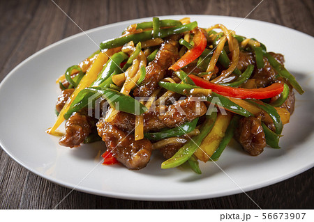 青椒牛肉絲 青椒牛肉絲 56673907
