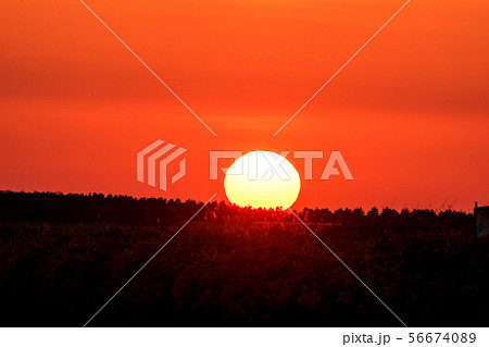 夕暮れのサルフツ川 宗谷郡猿払村 夕暮れのサルフツ川 宗谷郡猿払村 56674089