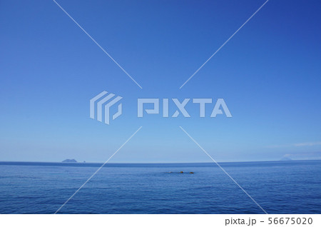 渡島大島と松前小島 渡島大島と松前小島 56675020