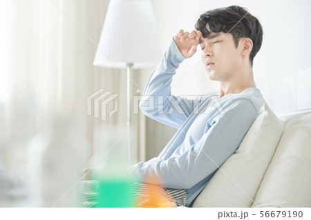 男性 体調不良 男性 体調不良 56679190