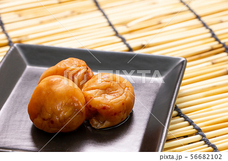 はちみつ梅(調味梅干) 56682102