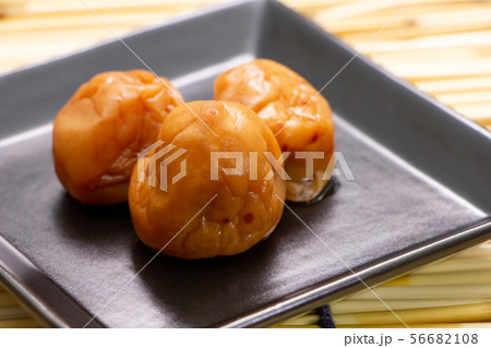 はちみつ梅(調味梅干) 56682108