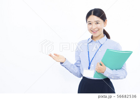 30代女性 オフィスカジュアル 30代女性 オフィスカジュアル 56682536