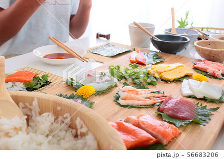 手巻き寿司 手巻き寿司 56683206