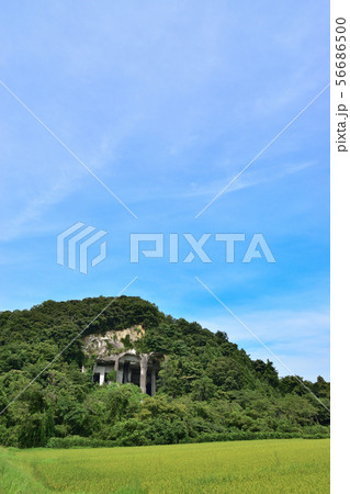 石川県小松市　滝ヶ原西山石切り場跡 56686500