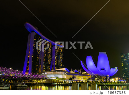 夜景（シンガポール、マリーナベイサンズ） 56687388