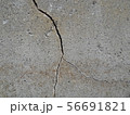 クラックテクスチャ素材　コンクリート 56691821
