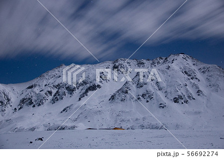 月光に照らされる立山連峰 月光に照らされる立山連峰 56692274