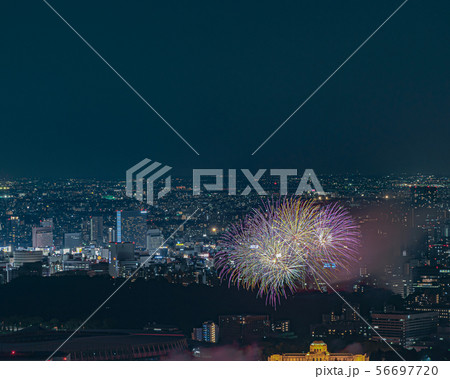 東京夜景 東京の花火 神宮花火大会 東京夜景 東京の花火 神宮花火大会 56697720