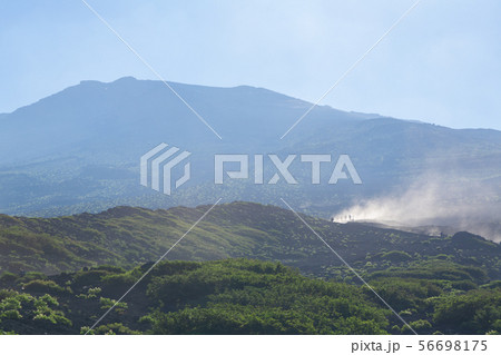 富士山　須走口下山道　砂走り 56698175