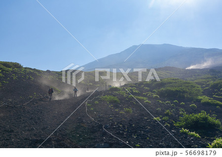 富士山 須走口下山道 砂走り 富士山 須走口下山道 砂走り 56698179
