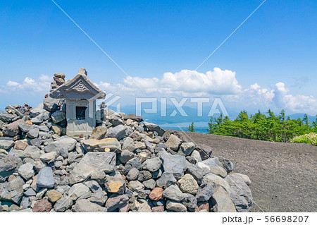 富士山 須走口 小富士から富士五湖方面を眺める 富士山 須走口 小富士から富士五湖方面を眺める 56698207