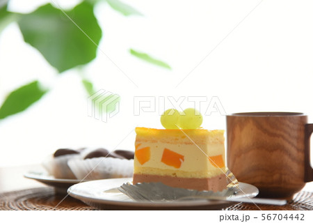 スイーツとドリンク スイーツとドリンク 56704442