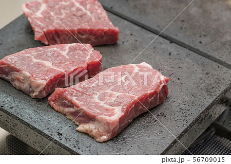 【焼肉】 【焼肉】 56709015