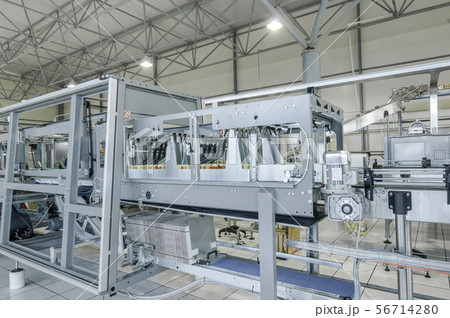 factory for bottling beverages in cans 56714280