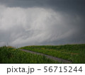 ゲリラ豪雨直前の雲 56715244