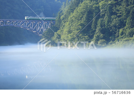 只見線 第一只見川橋梁とローカル列車 只見線 第一只見川橋梁とローカル列車 56716636