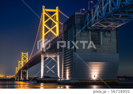 《香川県》瀬戸大橋の夜景・ライトアップ 《香川県》瀬戸大橋の夜景・ライトアップ 56718950
