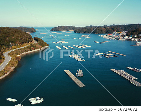 伊勢志摩の養殖場の空撮 56724672