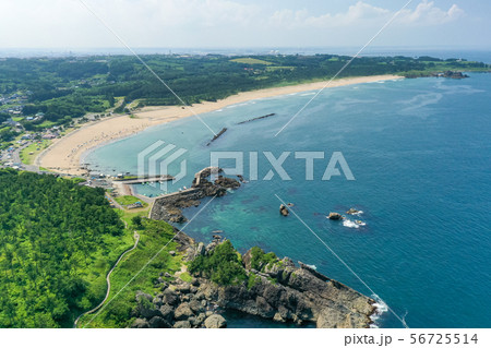 青森県八戸市　種差海岸空撮　夏 56725514