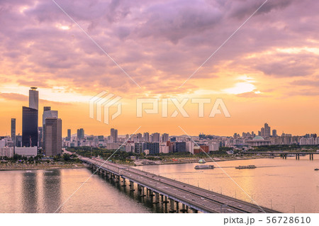 夏 漢江 麻浦大橋 56728610