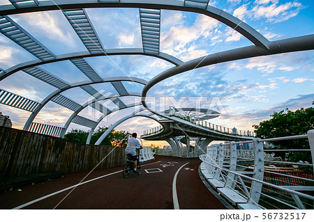 交通 通行 トラフィック 56732517