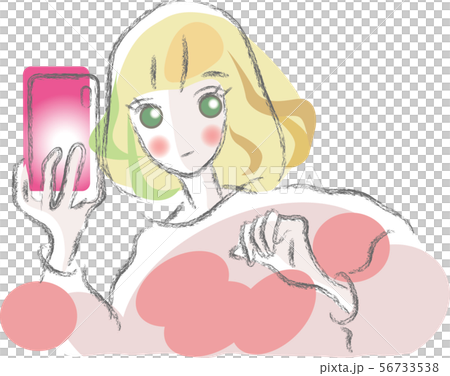 スマホで自撮りをする女性 56733538