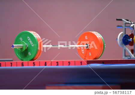 重量挙げ 56738117