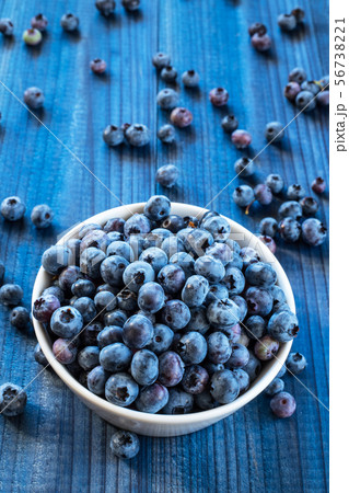tasty blueberry fruit 56738221