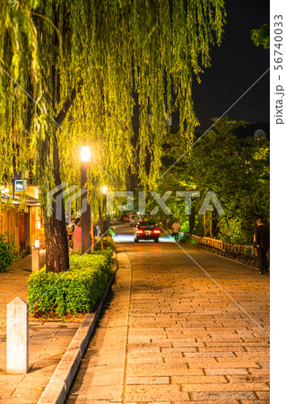 《京都府》祇園白川・風情ある街並み 56740033