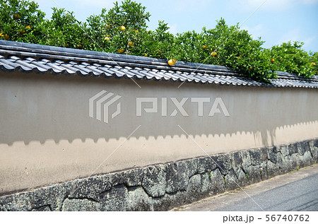 萩城下町の土塀 56740762