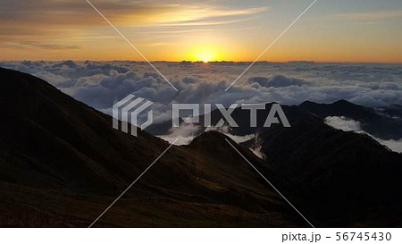 五竜岳のご来光 56745430