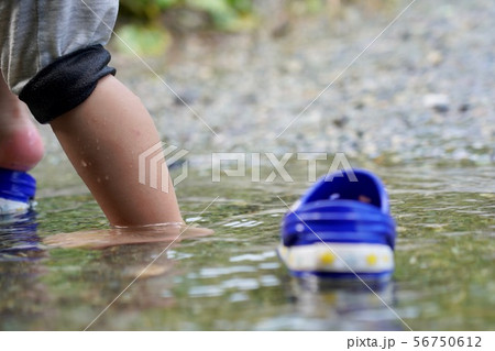 サンダル流されるよ サンダル流されるよ 56750612
