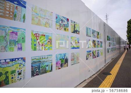 東京メトロ千代田線　綾瀬駅東口 56758686