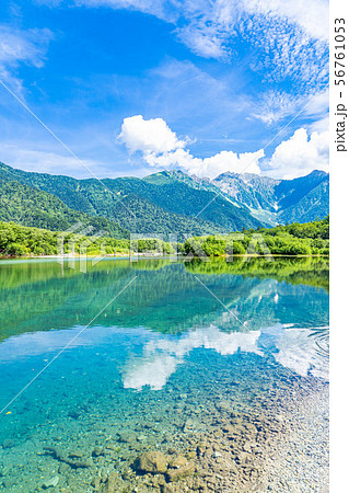 上高地 夏 絶景 長野県 の写真素材