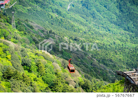 筑波山のケーブルカー　ロープーウェイ 56767667